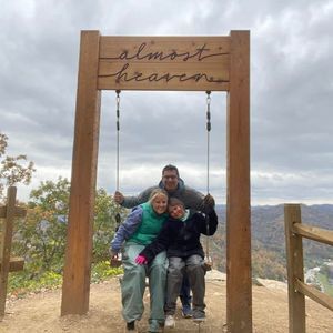 Meet your Posher, Katelyn